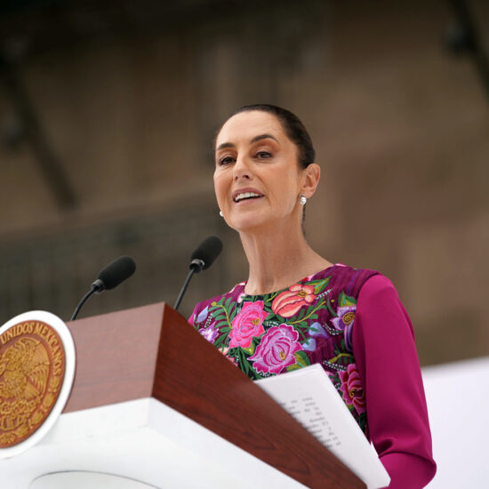 Claudia Sheinbaum acusa extralimitación del INE tras elecciones