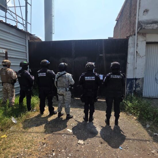 Operativo en Celaya asegura bodega de hidrocarburo ilegal