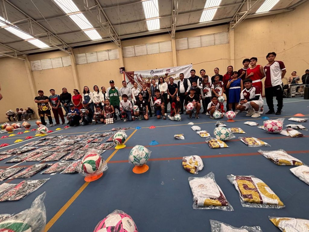 Gobierno y migrantes fortalecen tejido social