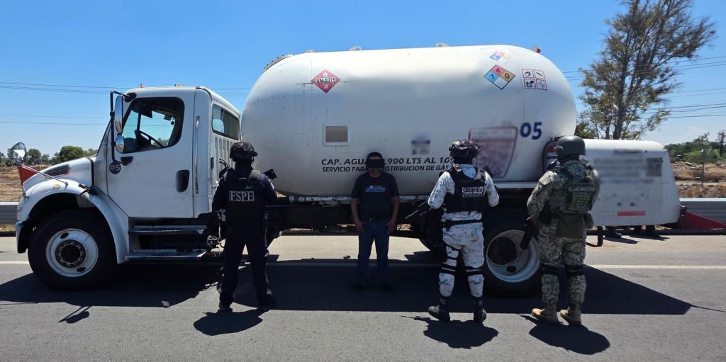 asegura pipa con más de 11 mil litros de gas LP