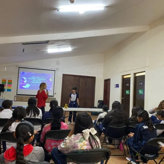 Gobierno de Silao fomenta vocaciones científicas en niñas